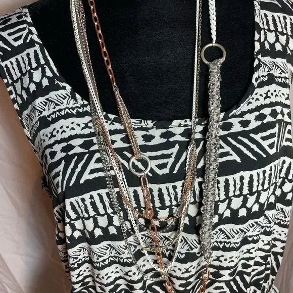 SOLD. Forever 21 Black & White Boho Style Night Out Dress Size Large - Picture 2 of 12